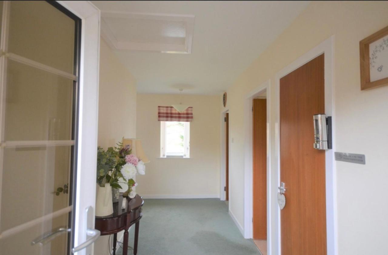 Hollyburn Villa Crulivig Екстериор снимка