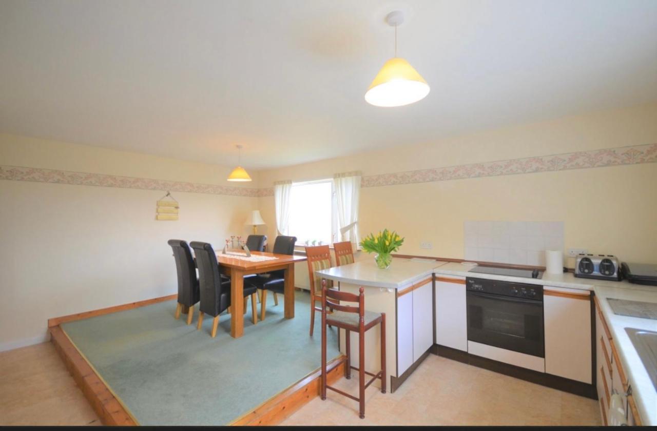 Hollyburn Villa Crulivig Екстериор снимка