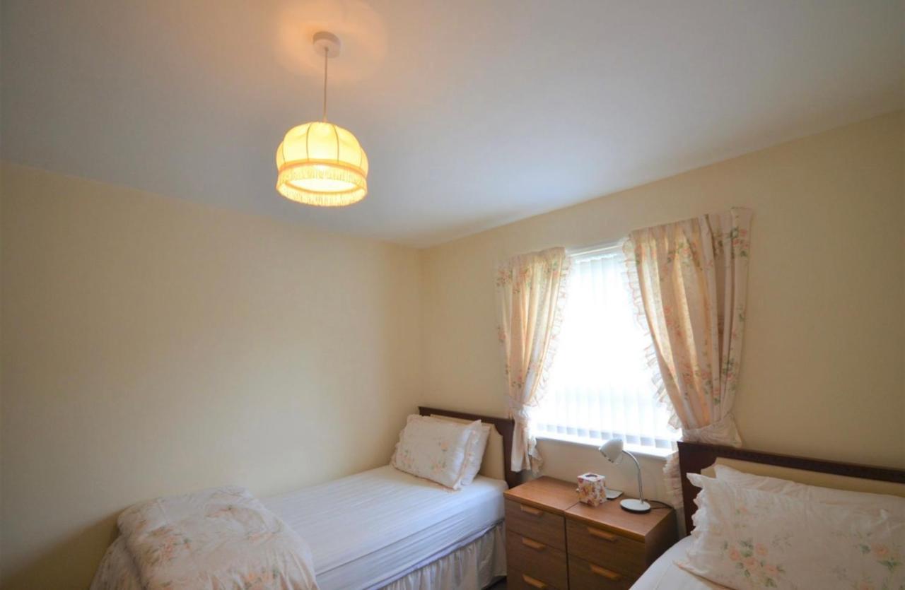 Hollyburn Villa Crulivig Екстериор снимка
